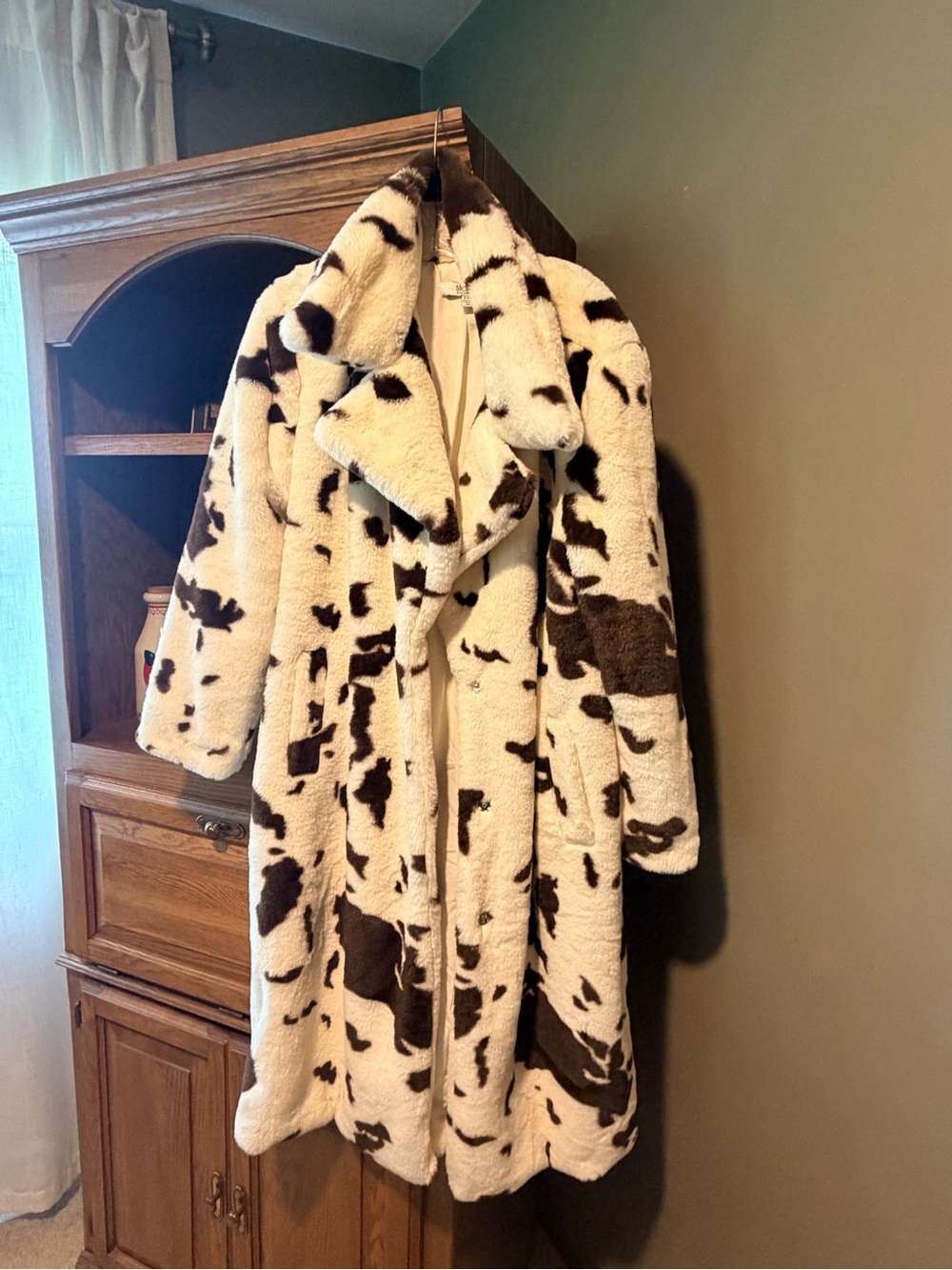 Stoosh Faux Fur Cow-Print Teddy Coat in Cream & Brown
